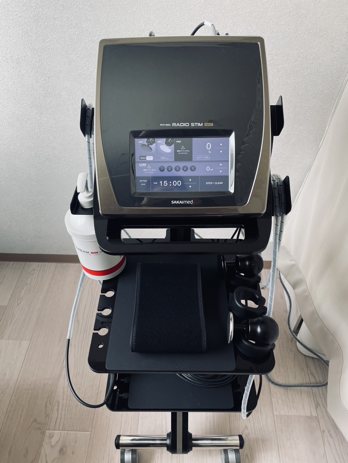 ラジオ波治療器